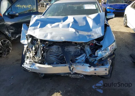 2015 Honda Civic Lx z USA, uszkodzony, nr VIN 19XFB2F53FE261934